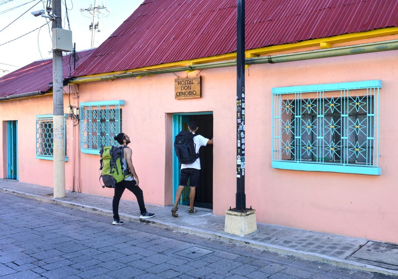 Hostal Don Cenobio Флорес Экстерьер фото