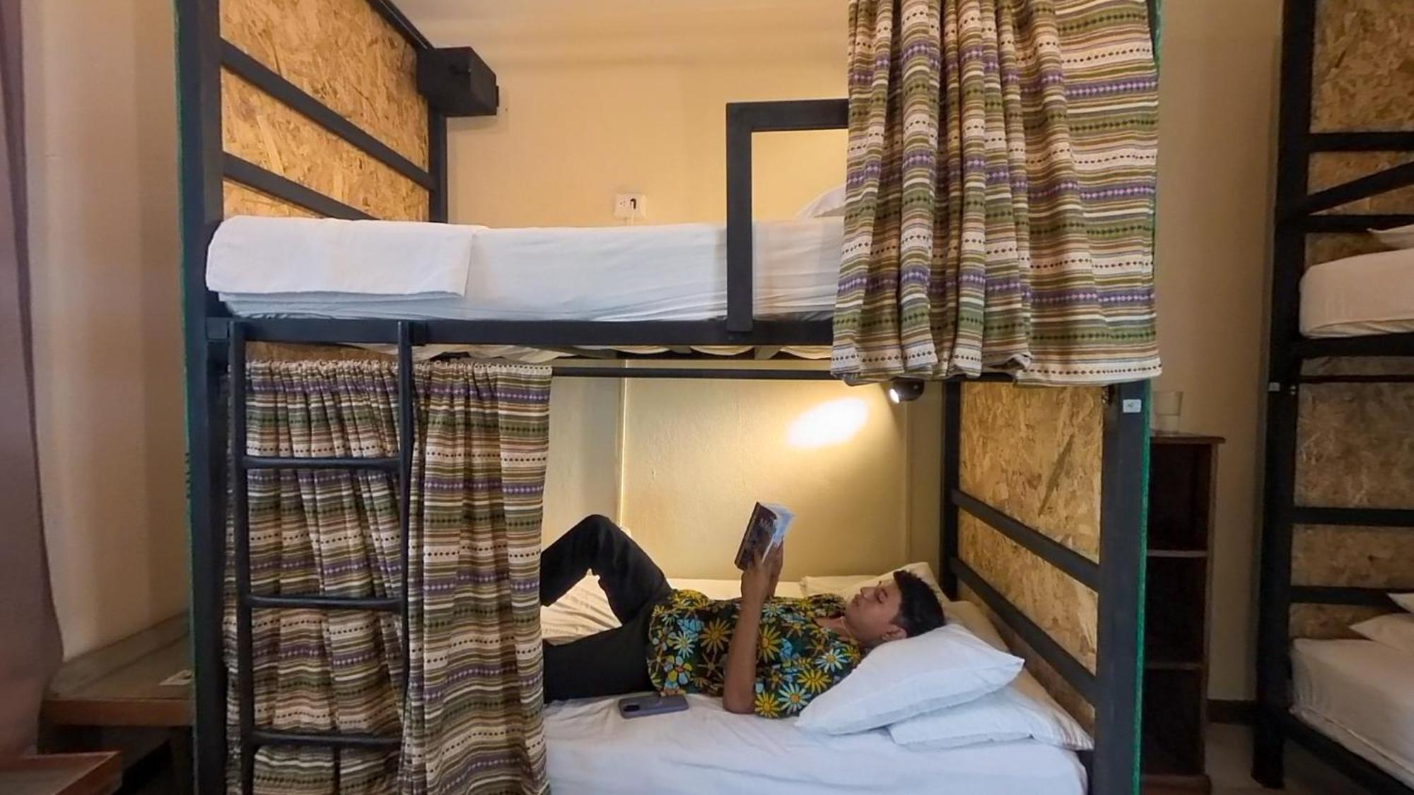 Hostal Don Cenobio Флорес Экстерьер фото